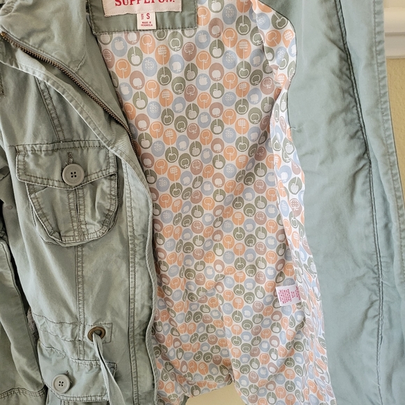 Women's Long-sleeve Jacket - Picture 6 of 8